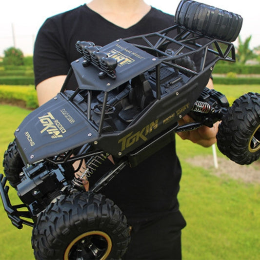 Voiture d'escalade tout-terrain 4x4 à double moteur 2,4 GHz télécommandée, Modèle:6026, 6026 (Noir), 6026 (Or), 6026 (Argent)