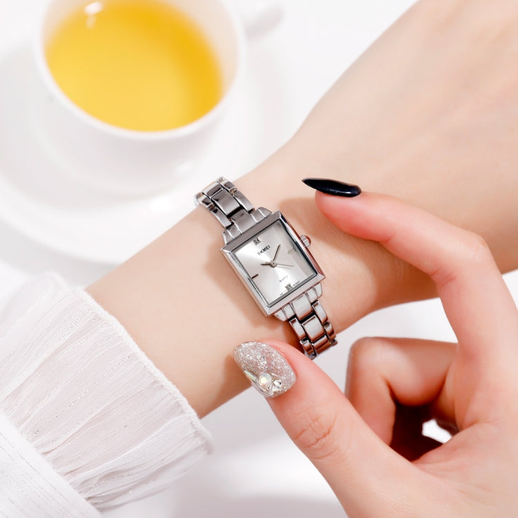 SKMEI 1407 Montre de mode professionnelle avec diamants Montre à quartz carrée en alliage de zinc délicate et élégante pour femmes, argentée