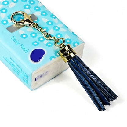LS01 Porte-clés en alliage de zinc avec pompon, pendentif de sac de voiture