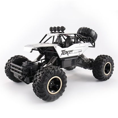 HD6026 1:12 Large Alloy Climbing Car Mountain Cross-country Four-wheel Drive Remote Control Car Toy, Size: 37cm, HD6026 1:12(Red), HD6026 1:12(Silver), HD6026 1:12(Black), 6255 2.4GHz 1:16(Green), HD6026 1:12(Gold)