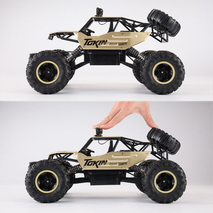 HD6026 1:12 Large Alloy Climbing Car Mountain Cross-country Four-wheel Drive Remote Control Car Toy, Size: 37cm, HD6026 1:12(Red), HD6026 1:12(Silver), HD6026 1:12(Black), 6255 2.4GHz 1:16(Green), HD6026 1:12(Gold)