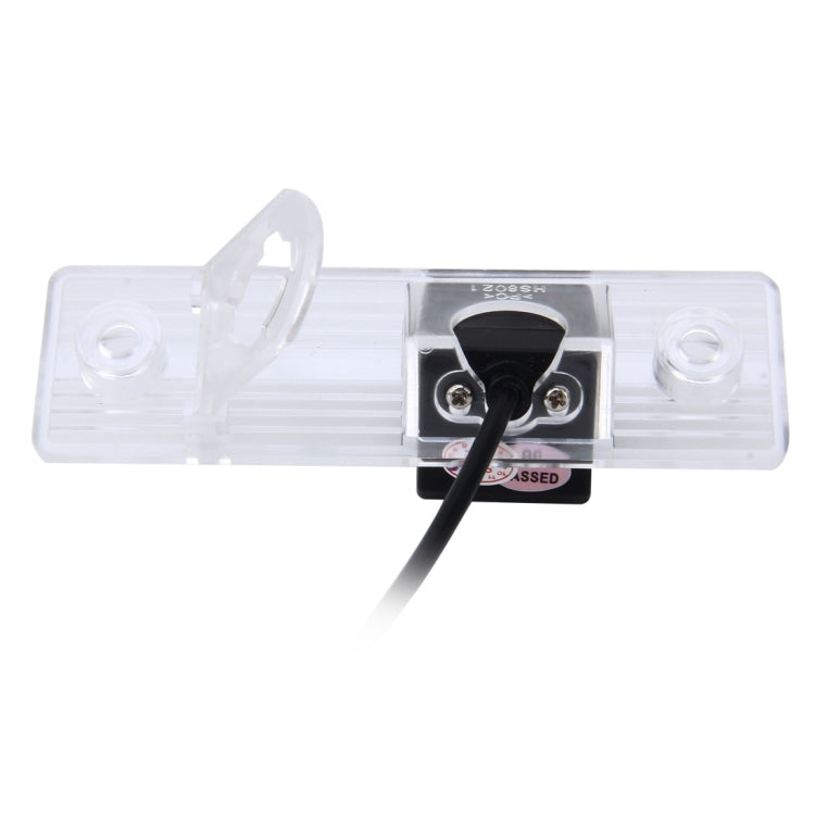 656×492 Effective Pixel  NTSC 60HZ CMOS II Waterproof Car Rear View Backup Camera With 4 LED Lamps for Chevrolet Epica 2008-2013 Version / Cruze 2008-2014 Version / Captiva 2012-2014 Version , For Chevrolet Epica 2008-2013 Version