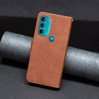 Lambskin Texture Leather Phone Case, For Motorola Moto G71 5G, For OPPO Reno7 5G/Find X5 Lite, For Infinix Hot 11s/Hot 11T, For Infinix Hot 11 Play/Hot 10 Play, For Google Pixel 7 Pro 5G, For ZTE Blade  A31, For OPPO Realme C31
