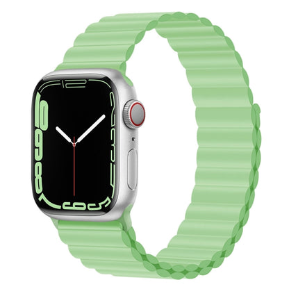 Silicone Magnet Watch Band For Apple Watch Series, 7 45mm / 6&SE&5&4 44mm / 3&2&1 42mm, 7 41mm / 6&SE&5&4 40mm / 3&2&1 38mm