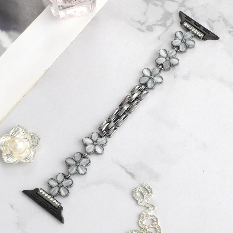 5-petaled Flower Zinc Alloy Chain Watch Band, For Apple Watch SE 2023 44mm, For Apple Watch SE 2023 40mm, For Apple Watch Ultra 2 49mm, For Apple Watch Series 9 45mm, For Apple Watch Series 9 41mm, For Apple Watch Ultra 49mm, For Apple Watch Series 8 4...