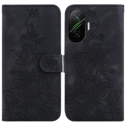 Lily Embossed Leather Phone Case, For Redmi A7 Pro 4G / 5G 171mm / Poco C85x 5G, For Redmi 15a 5G, For Redmi Turbo 5 Max 5G / Poco X8 Pro Max 5G, For Redmi Turbo 5 5G / Poco X8 Pro 5G, For Redmi Note 15 Pro+ 5G 163.3mm / Poco M8 Pro 5G                 ...