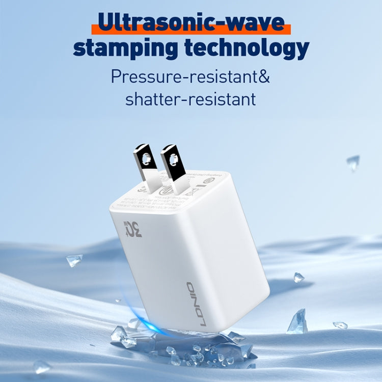 LDNIO A1508C PD30W USB-C / Type-C Fast Charger with 1m 8 Pin Cable