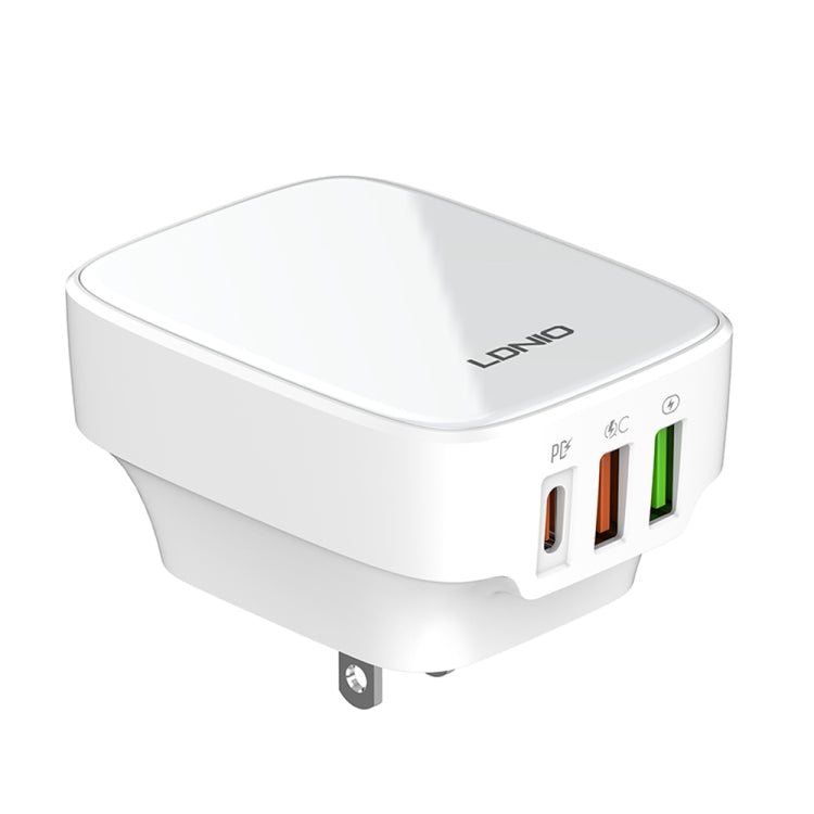 LDNIO Q334 32W Type-C + Dual USB Port Charger with 1m USB-C / Type-C Data Cable, EU Plug, UK Plug, US Plug