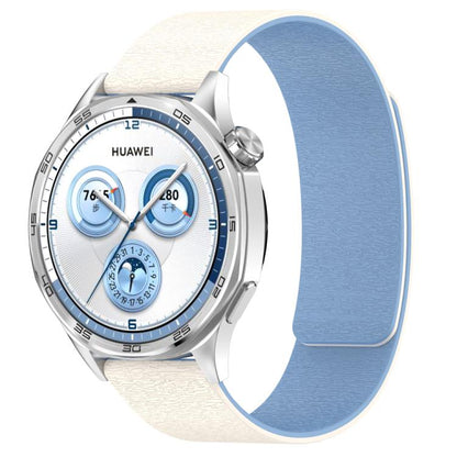 Cloud Wood Grain Silicone Magnetic Watch Band, 22mm