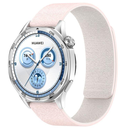Cloud Wood Grain Silicone Magnetic Watch Band, 22mm