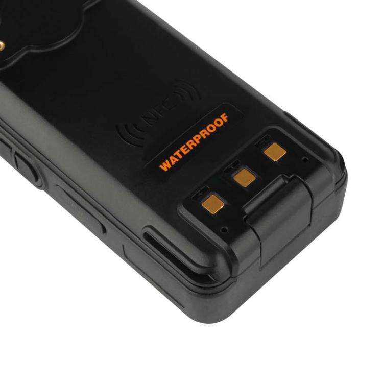 Runbo E81 Walkie-Talkie Rugged Phone, 4GB+64GB, 4.0 inch Android 8.1 Mediatek Helio P23 MT6763V/B Octa Core, Network: 4G, NFC, SOS, POC, OTG, UHF Frequency, VHF Frequency, UHF & VHF Frequency