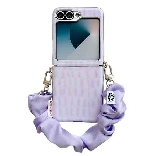 Crocodile Pattern Side Buckle PC Phone Case with DIY Fabric Chain, For Samsung Galaxy Z Flip6 5G / Flip7 FE, For Samsung Galaxy Z Flip7 5G, For Samsung Galaxy Z Flip5 5G