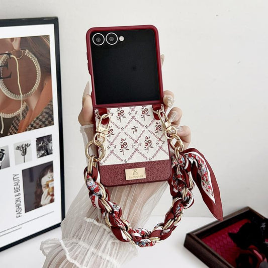 Nameplate Lucky Flower Phone Case with Bracelet, For Galaxy Z Flip8 5G