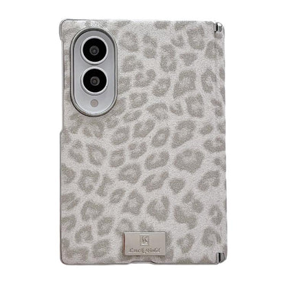 Nameplate Electroplated Central Axis Magnetic Silver Fog Leopard Print Phone Case, For Galaxy Z Fold8 5G