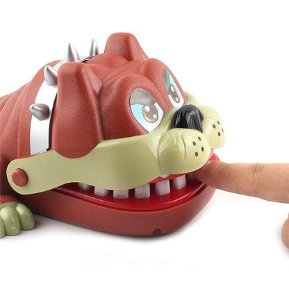 Dessin animé créatif en forme de chien mordant la main, jouets farces fantaisie, forme de chien