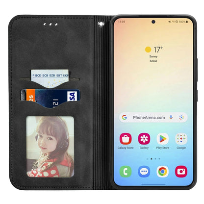 Retro Skin Feel Magnetic Leather Phone Case, For Samsung Galaxy S25 5G, For Samsung Galaxy S25+ 5G, For Samsung Galaxy S25 Ultra 5G, For Samsung Galaxy A16, For Samsung Galaxy A06, For Samsung Galaxy S24 FE 5G, For Samsung Galaxy M35�������������������...