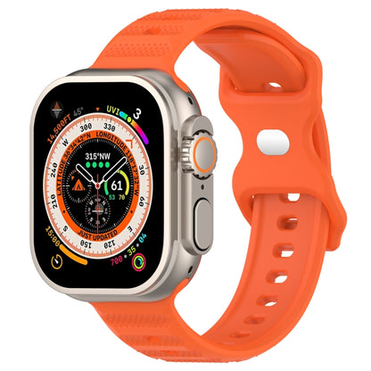 Reverse Buckle Dot Texture Silicone Watch Band, For Apple Watch Ultra 49mm, For Apple Watch 8 41mm, For Apple Watch 8 45mm, For Apple Watch SE 2022 40mm, For Apple Watch SE 2022 44mm, For Apple Watch 7 41mm, For Apple Watch 7 45mm, For Apple Watch SE 4...