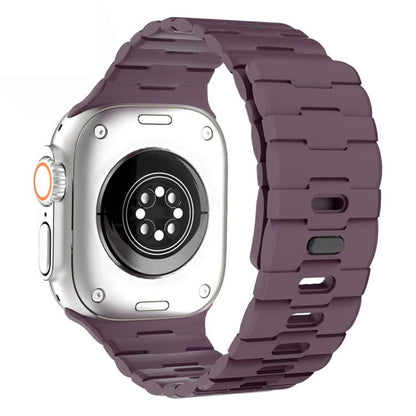 Horse-Embossed Single-Pin Magnetic Silicone Watch Band