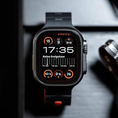 Horse-Embossed Single-Pin Magnetic Silicone Watch Band