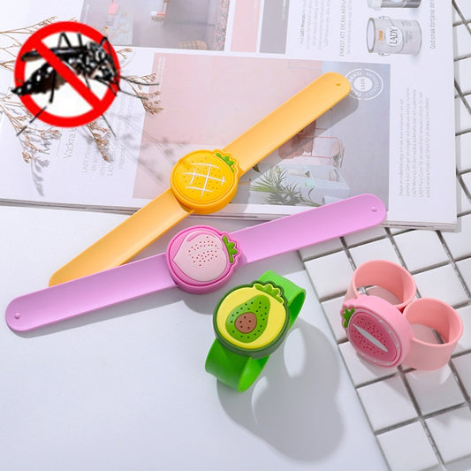 Bracelet anti-moustiques portable de dessin animé 4 pièces, bague à pression anti-moustiques, fruits populaires