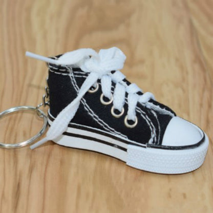 2 mini porte-clés pendentifs en toile de chaussures de simulation