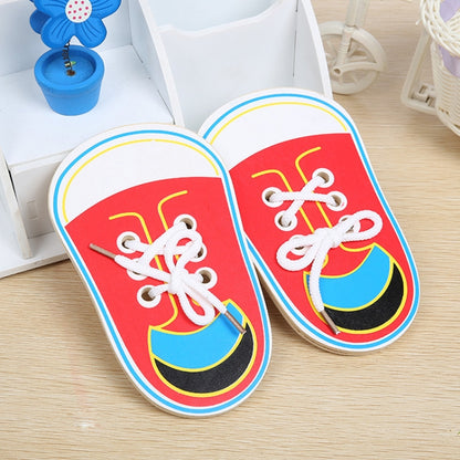 Outil éducatif pour enfants, jouets en bois pour tout-petits, chaussures à lacer, aides pédagogiques pour l'éducation précoce, livraison de couleur aléatoire, chaussures à lacer précoces (livraison de couleur aléatoire)