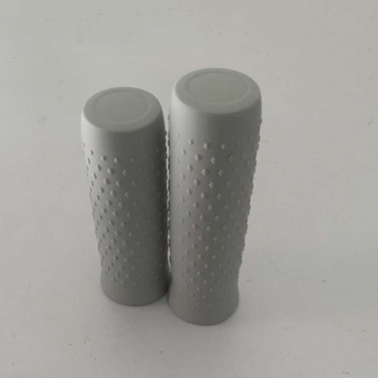 Une paire de poignées de voiture en silicone antidérapantes de remplacement pour trottinette électrique Xiaomi, taille unique