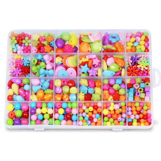 Kit de 24 perles acryliques pour enfants, à monter soi-même : collier et bracelet.