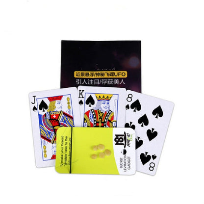 Cartes de poker volantes rotatives, accessoires magiques de poker suspendu, cartes de poker volantes rotatives