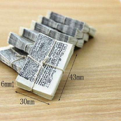 Maison de poupée miniature Simulation un paquet de journaux jouet pour enfants, un paquet de journaux